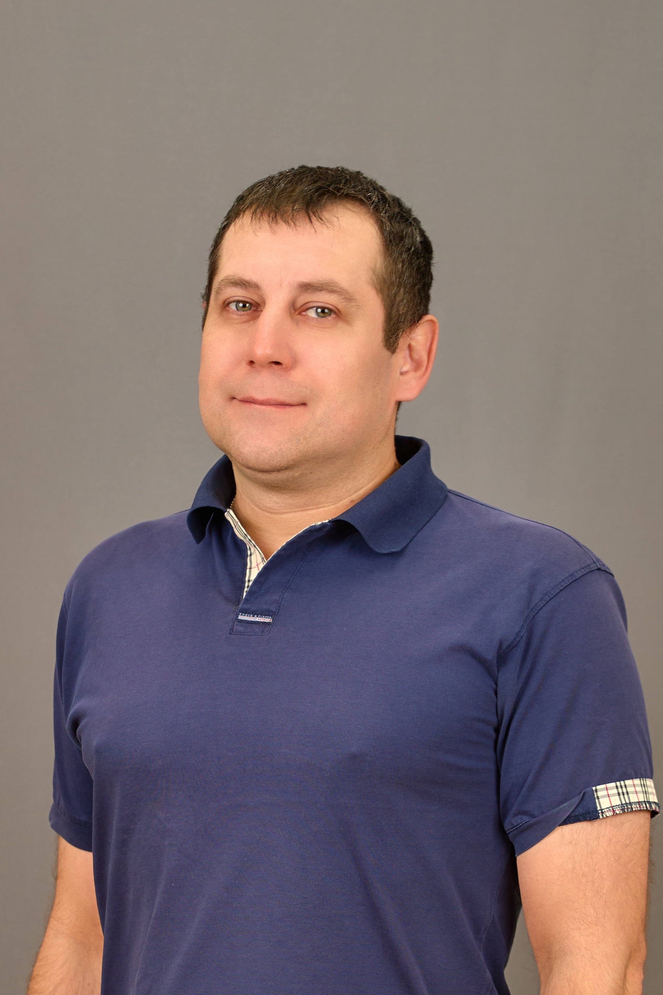 Инструктор по физической культуре Щербаков Александр Геннадьевич.